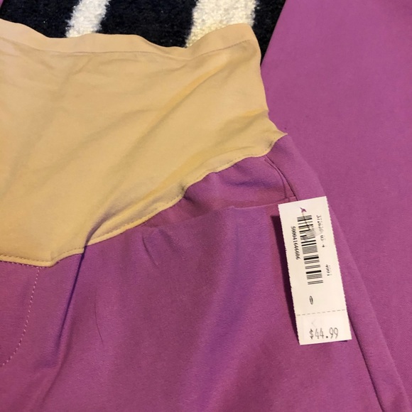 NWT Purple Maternity Pixie Pant - Picture 3 of 4
